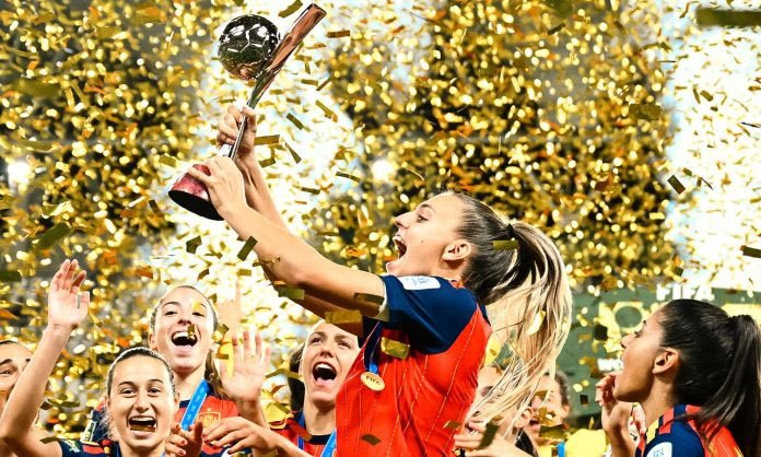 L’Espagne remporte le trophée du mondial féminin FIFA U20 contre la Corée du Nord